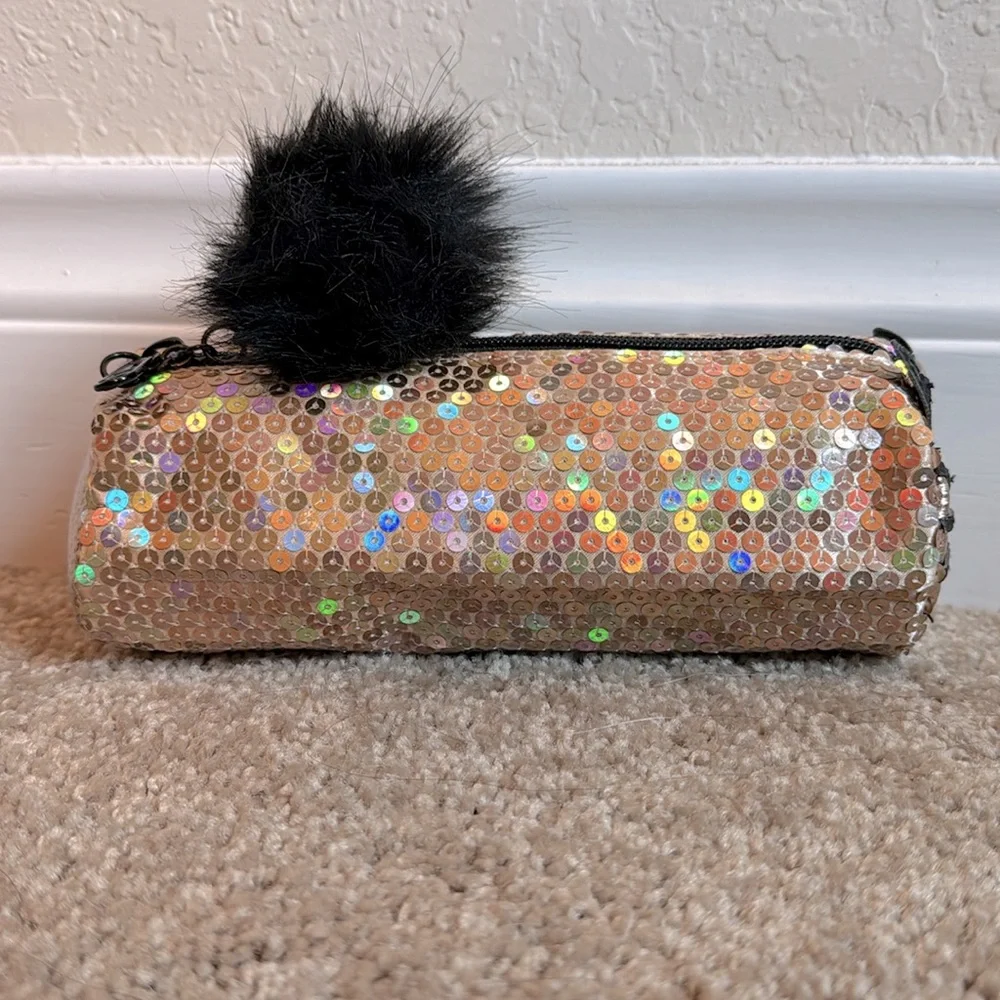 Justice Sequined Cat travel case